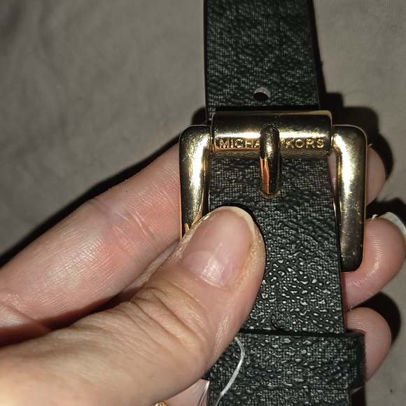 Michael Kors l/XL belt with attached pouches NWT - Picture 3 of 5